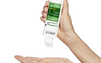 Cómo Usar Anticaspa en Cabello Seco Dercos DS