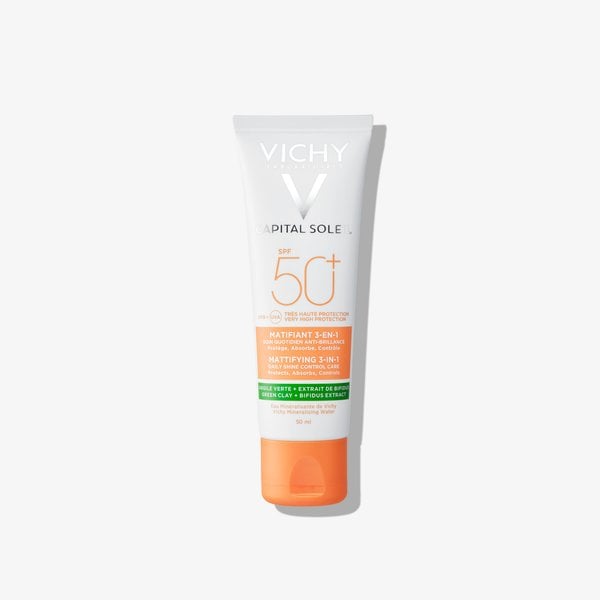 Capital Soleil Mattifying 3in1 SPF